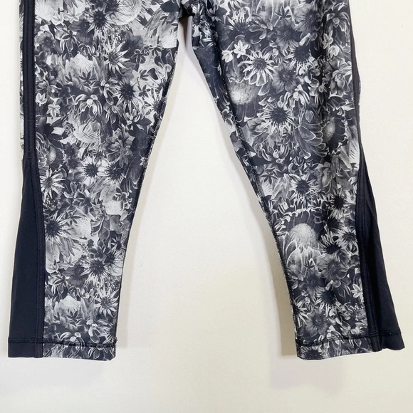 LULULEMON | UP THE PACE CROP - Picture 5 of 10